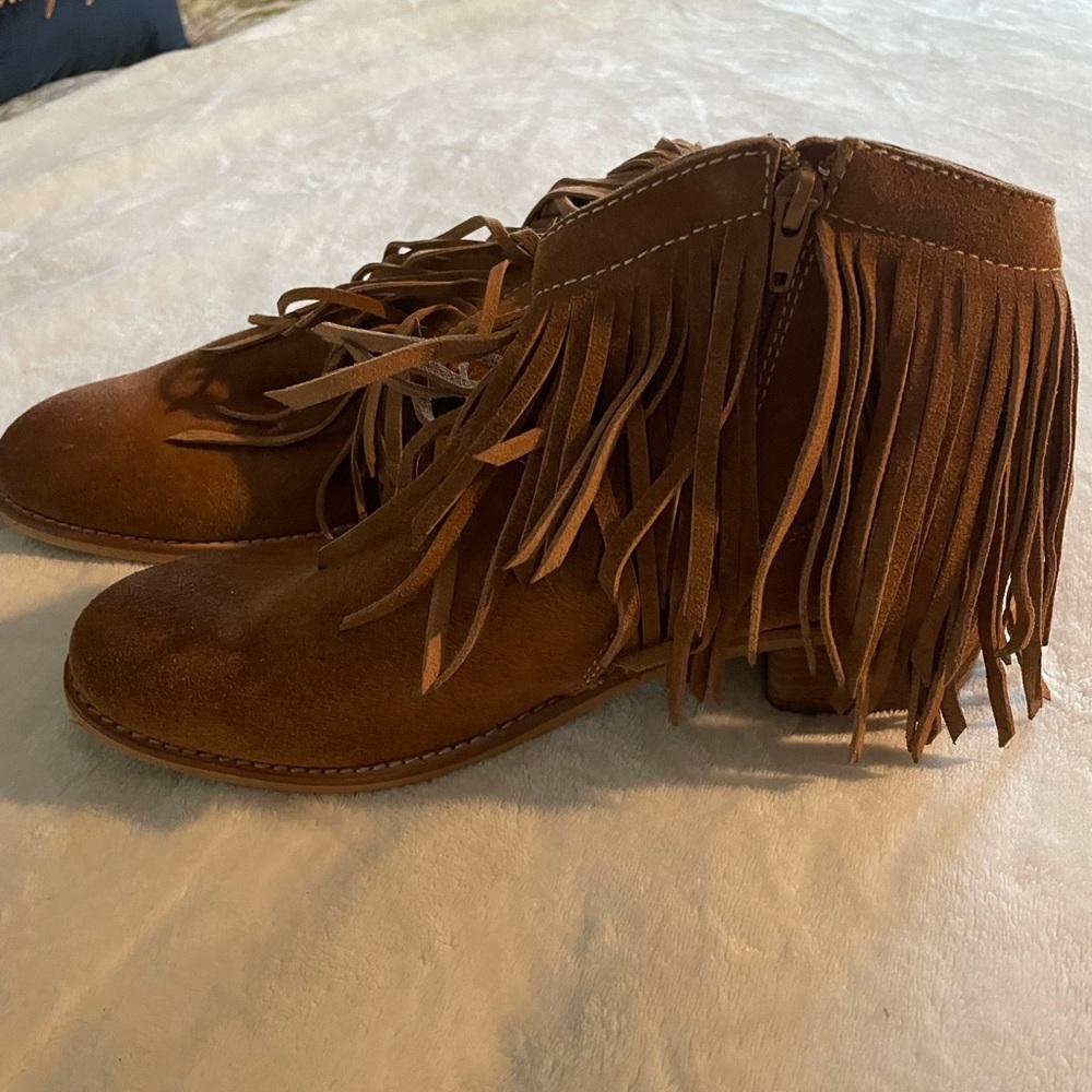 Jeffrey Campbell suede fringed booties, size 10